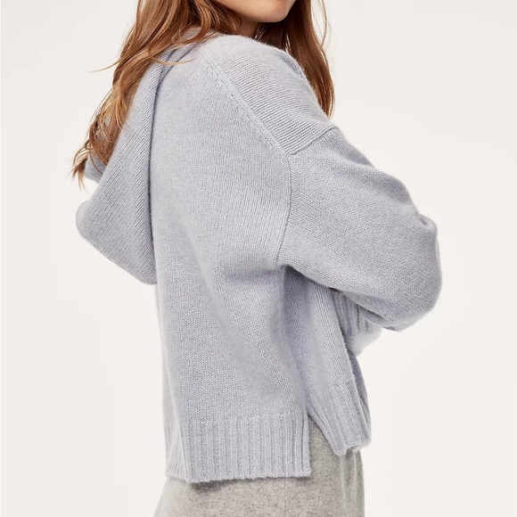 ARITZIA 100% CASHMERE CROPPED HOODIE - Picture 2 of 3